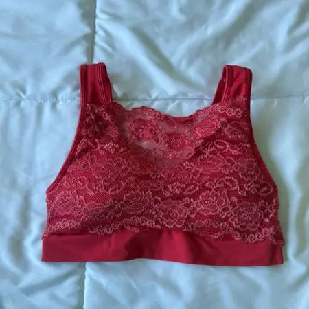 New Kathy Padded Lace Bralette – Red Seamless Push-Up Crop Top | Small | Y2K V