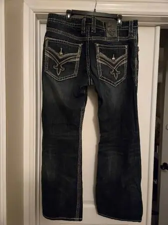 Mens Rock Revival size 36