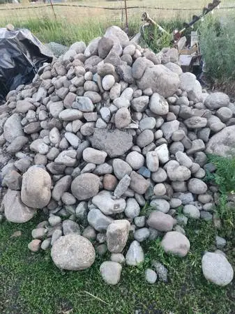 Free rocks