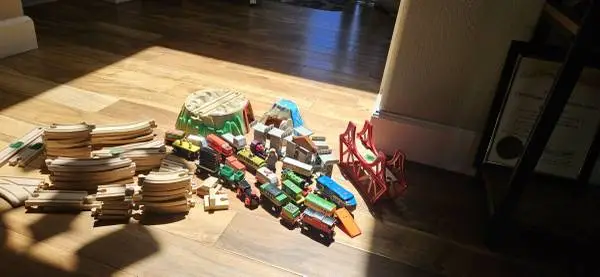 Kids Trains and Tracks