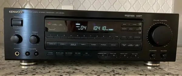 VINTAGE 1993 KENWOOD KR-V8050 DIGITAL AM FM STEREO RECEIVER AMPLIFIER