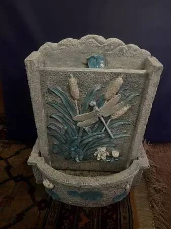 Dragon Fly Fountain w/new pump 12x8x14