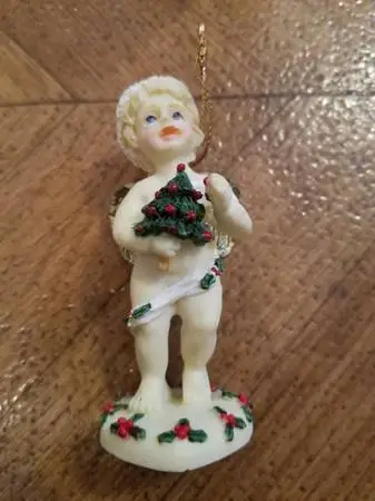 Christmas Cherub ornament