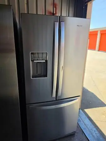 30 whirlpool stainless steel compact French door refrigerator