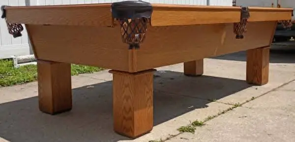 Pool Table 8.5ft Steepleton Includes: Delivery, Set Up and NEW CLOTH