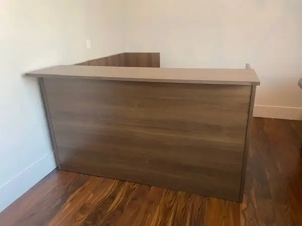 RECEPTION DESK L SHAPE 6X6 WALNUT