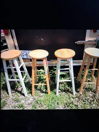 Set of 4 Solid Wood Bar Stools 29 Inches