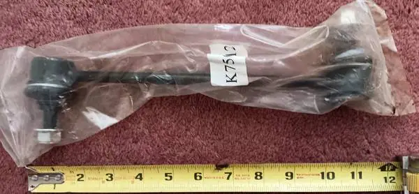 Brand New, Chevy front sway Bar Link, HHR.2007-2010