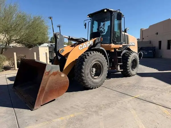 2019 CASE 621G Front Loader Enclosed Cab