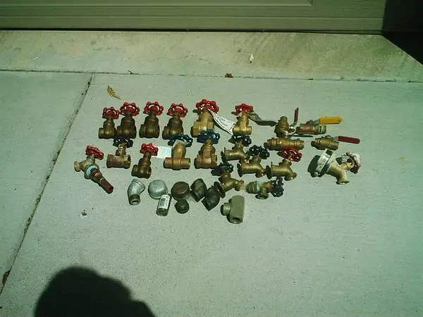 VALVES BRASS