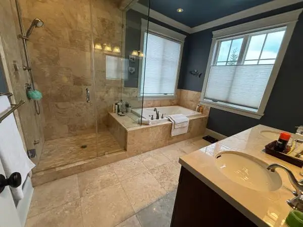 House and Apartment Cleaner $38per hour Cleaner Service 604 441 8457 VANCOUVER