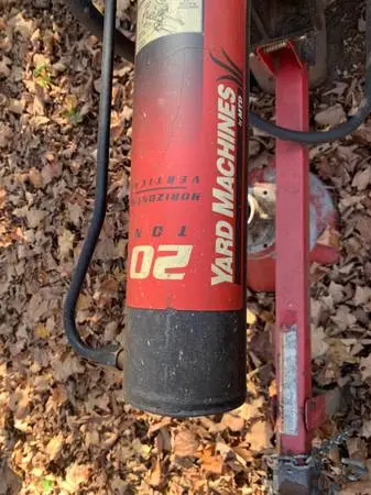 Log splitter