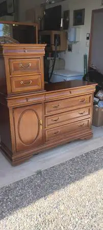 lexington dresser