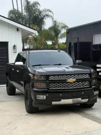 Super clean Chevy LTZ Silverado