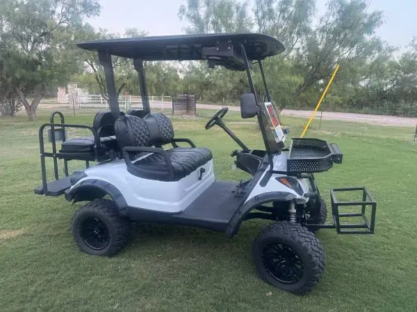2016 Yamaha Drive Gas Custom Golf Cart
