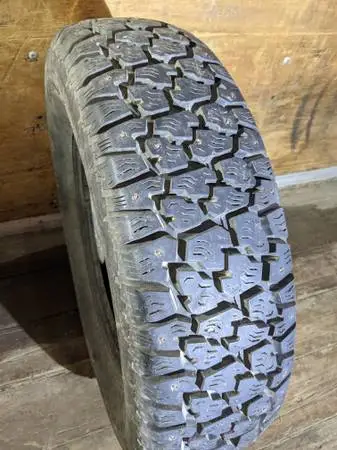 205/75r15 BFG one tire