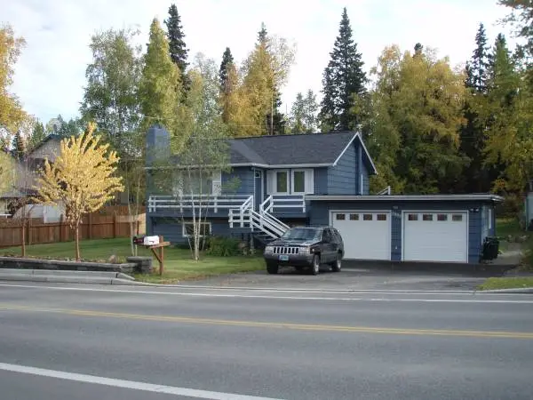 Executive Suite Furnished 2 Bedroom, Utilities Included