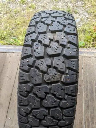 185/80r13 ... BF Goodrich ... one tire only