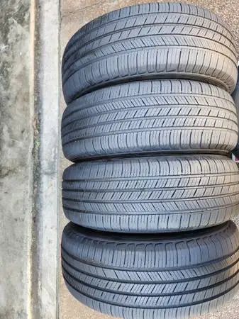 P205 60 R16 Michelin tires