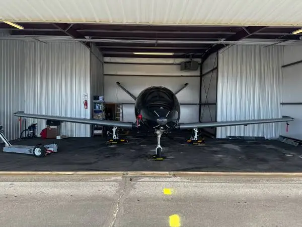 Heated T-Hangar FOR SALE or RENT Rifle Garfield County Airport (KRIL)