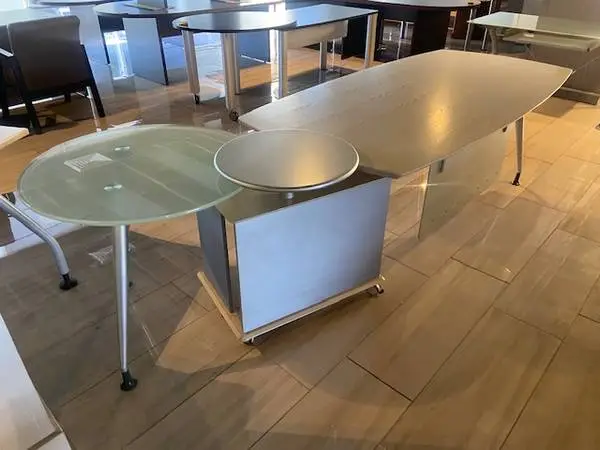 EXECUTIVE DESK MODERN SALE!!