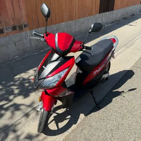 Aeolus E500 Electric Scooter Moped