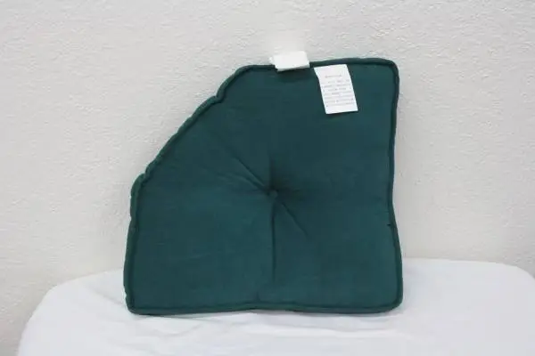 TUFTED INDOOR BENCH CORNER CUSHION DARK GREEN 17 x 16 NEW 1 AVAIL