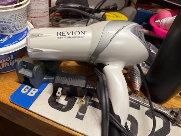 Reckon blow dryer