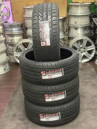 255/30/22 NEW TIRES LEXANI SET OF 4