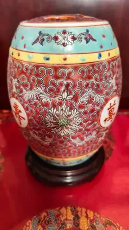 Vintage Chinese Famille Rose Porcelain Red Ginger Jar with Wood Stand