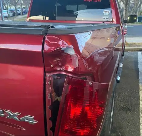 DENT DOCTOR MOBILE AUTO BODY DENTS DINGS SCRATCHES PAINT BUMPERS EXT