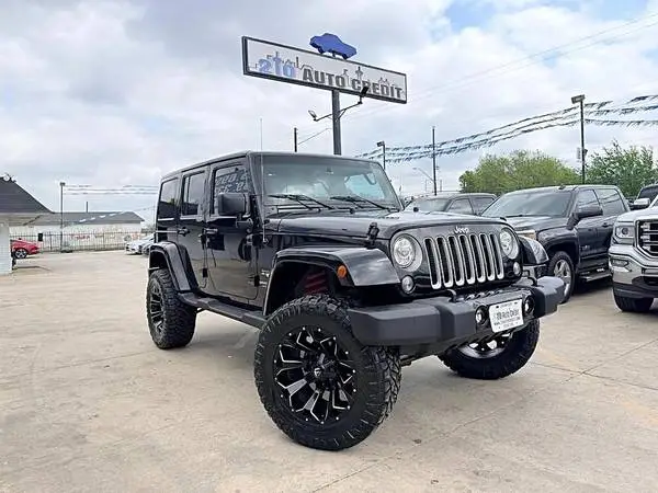 2017 Jeep Wrangler Unlimited Sahara Sport Utility 4D