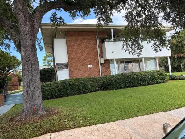 247 Opal St;. Unit C