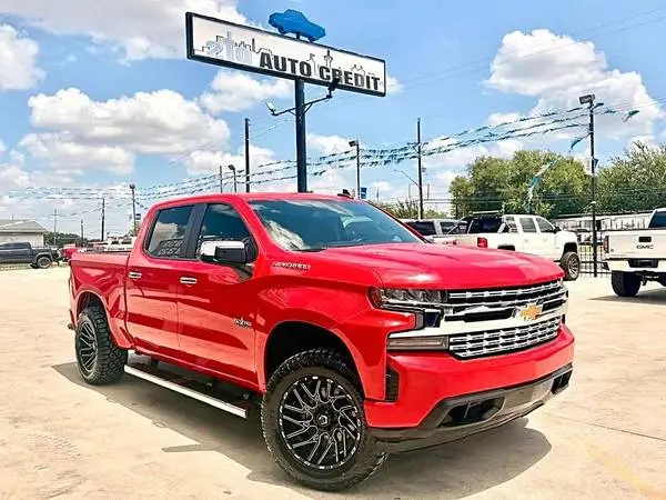 2021 Chevrolet Silverado 1500 Crew Cab LT Pickup 4D 5 3/4 ft