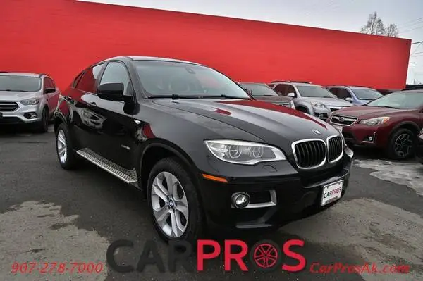 2013 BMW X6 xDrive35i - AWD - Premium & Cold Weather Pkg