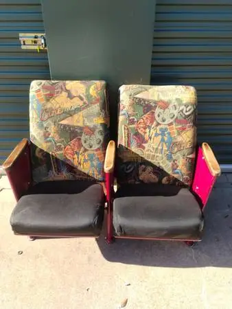 Vintage Folding Cinema Chair Set