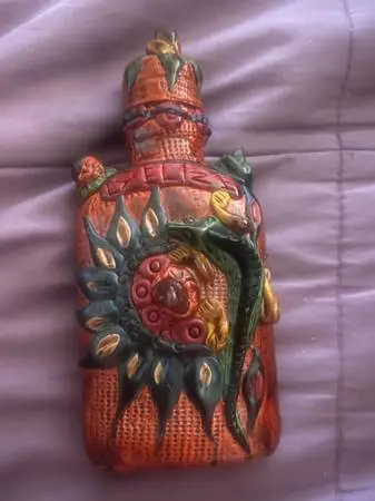 Vintage Art Polymer Clay Covered Flask 7.5 Roatan Belize Lizard
