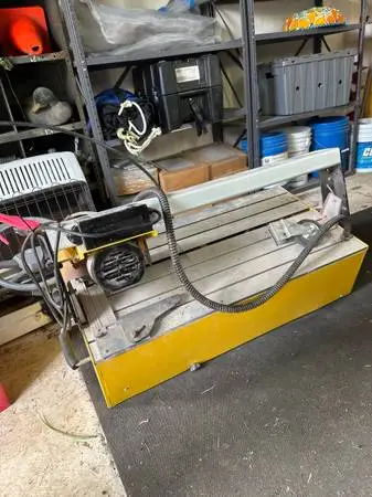 Tile Bridge saw with Tile and fake rock
