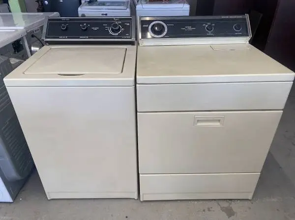 24 WHIRLPOOL WASHER AND DRYER