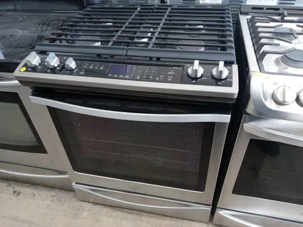 ★Whirlpool stainless steel 5-burner gas slide-in range