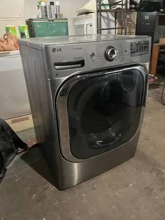 Lg mega capacity, gas dryer installed