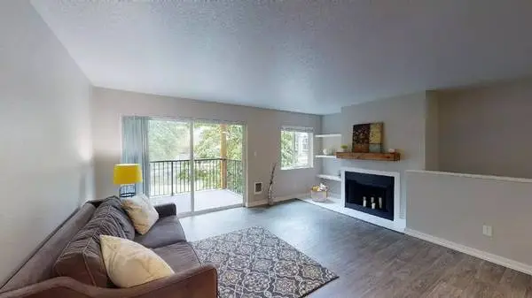 Claim your spot! 2 Bed / 1 Bath available!