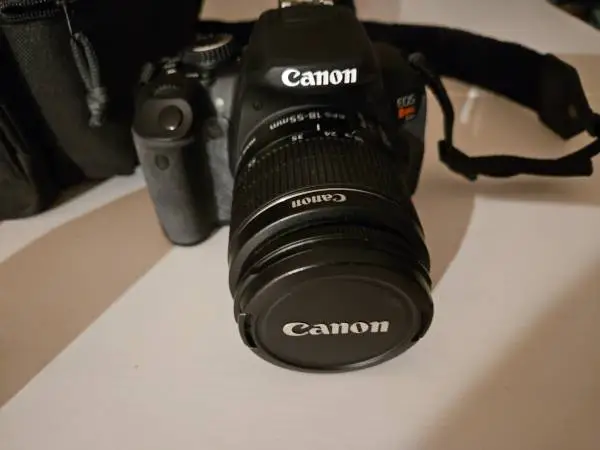 Cannon eos rebel t4i camera with extras lenses