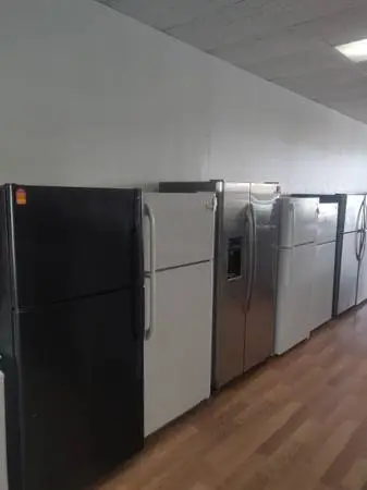 *Ge top freezer*