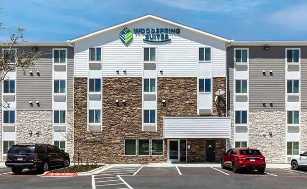 Your Ideal Stay - Affordable Monthly Rates, No Deposit Needed!