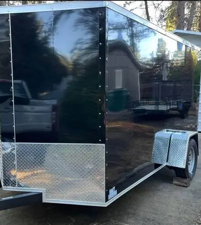 6x12 Enclosed Trailer With 3500lbs Axle