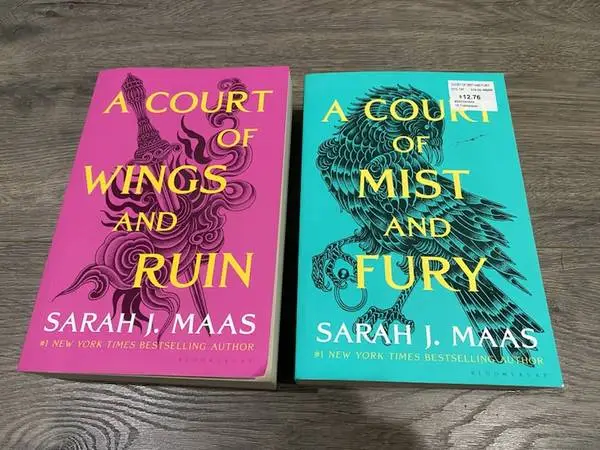 SARAH J. MASS BOOKS Both for $20 ~ A COURT OF WINGS & RUIN