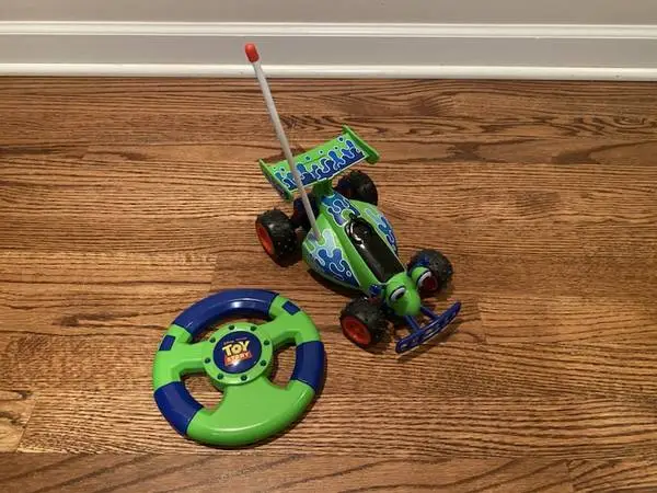 DISNEY PIXAR TOY STORY TOYBOX RC CAR ~ TOY STORY Works GREAT!! RARE!!