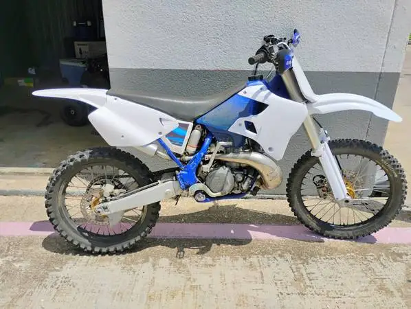 Mopeds - Scooters - Dirt Bikes - Mini Bikes
