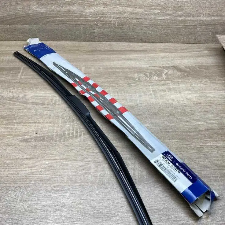 Hyundai Genuine Parts windshield wiper blade